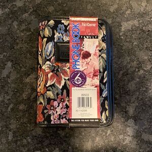 Vintage Day Runner FactCentre Family Phone Book NEW